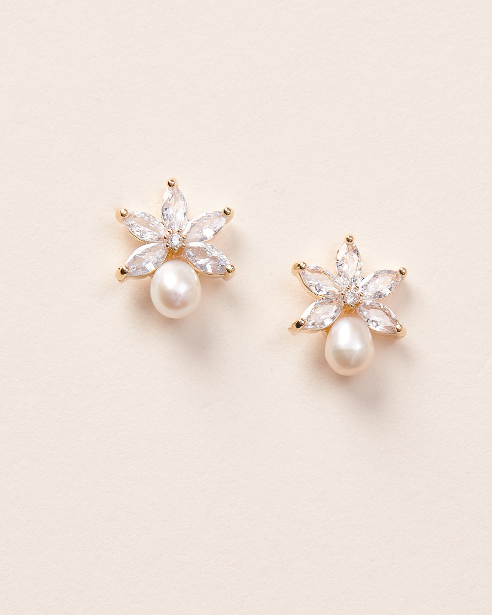 Naomi Freshwater Pearl Stud Earrings